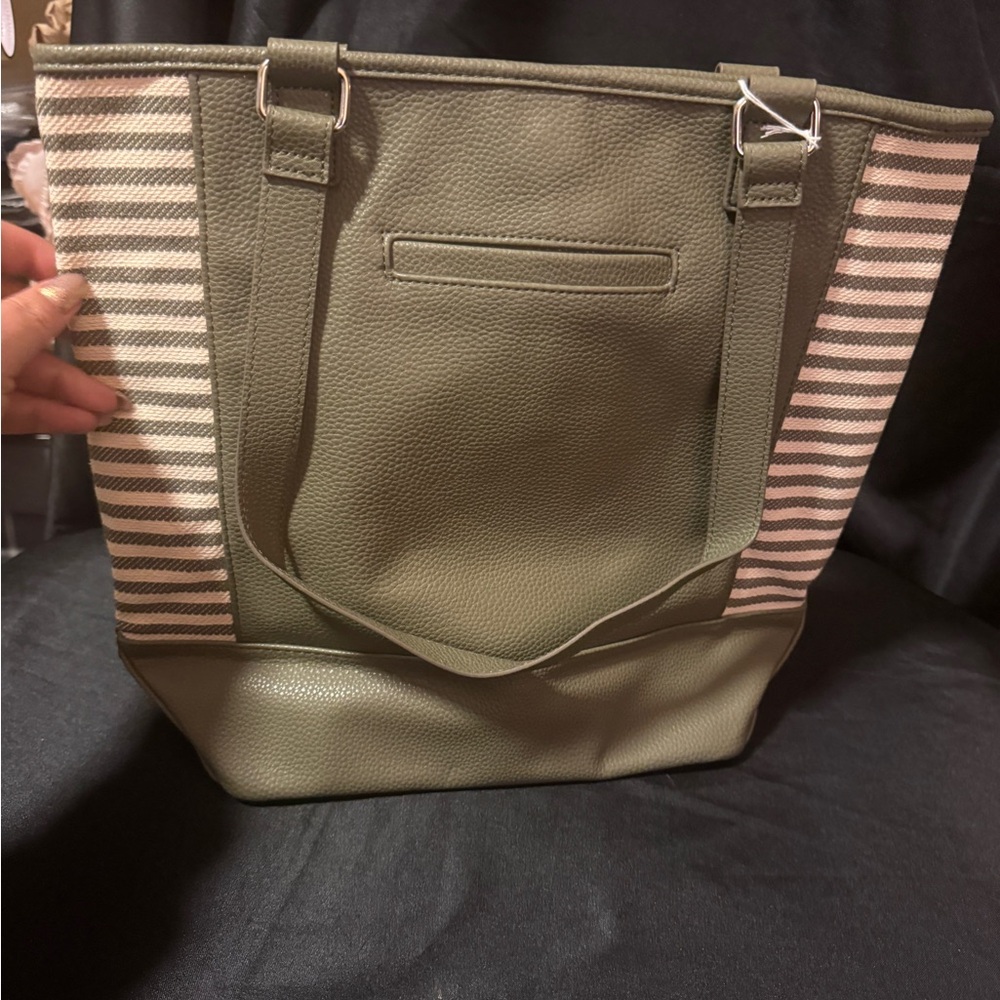 Thirty-One Striped Olive ColorblockTote “Ooh-la-la Olive Pebble” | NEW - Picture 4 of 5